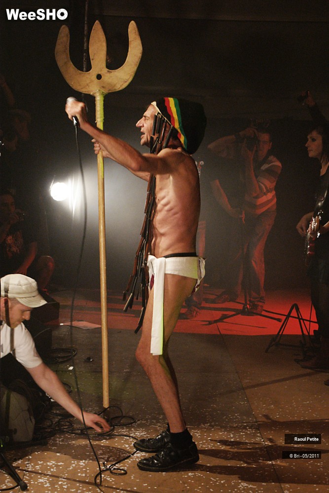 14/50 photos du spectacle Raoul Petite