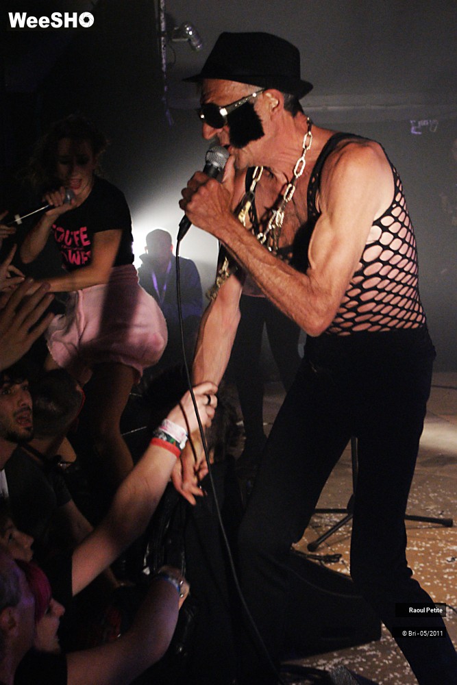 18/50 photos du spectacle Raoul Petite