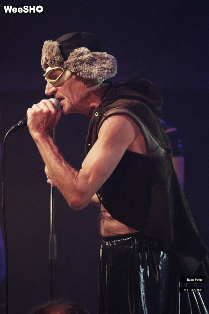 29/50 photos du spectacle Raoul Petite