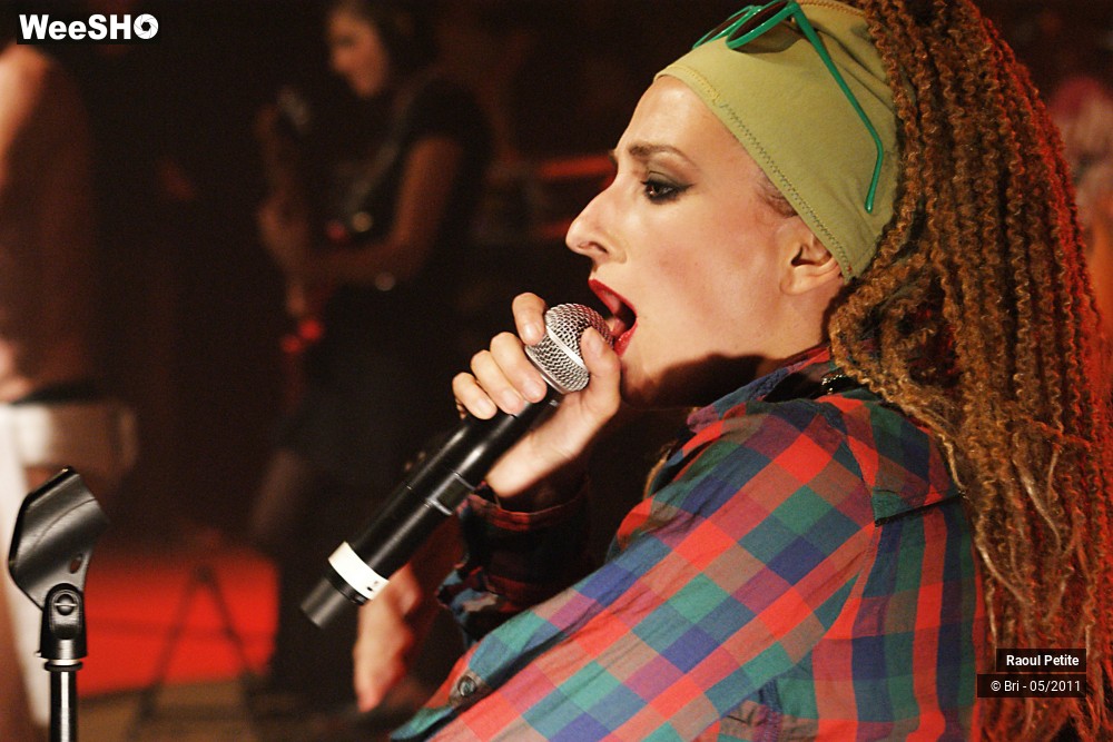 37/50 photos du spectacle Raoul Petite