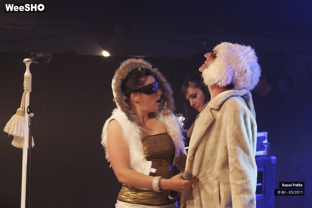 46/50 photos du spectacle Raoul Petite