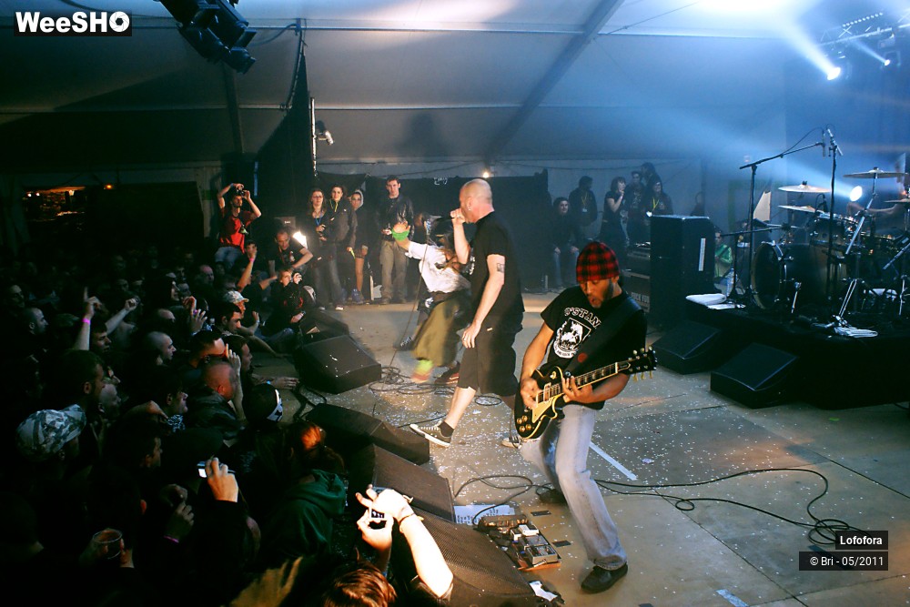 20/31 photos du spectacle Lofofora