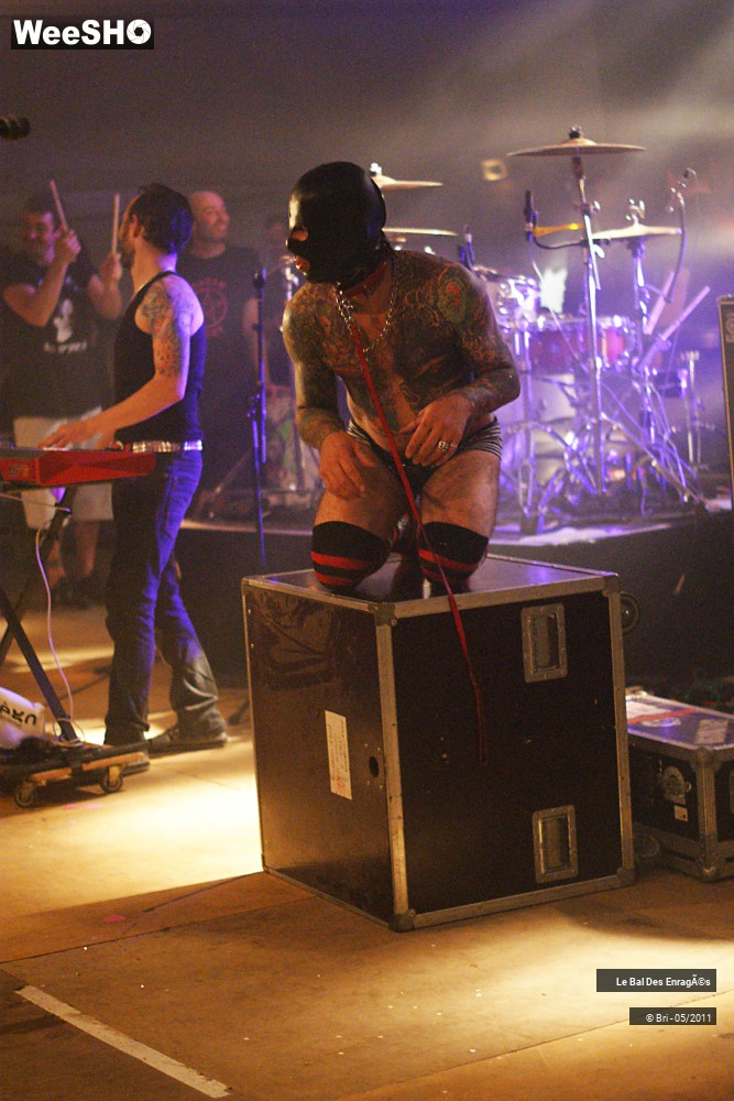 25/50 photos du spectacle Le Bal des Enragés