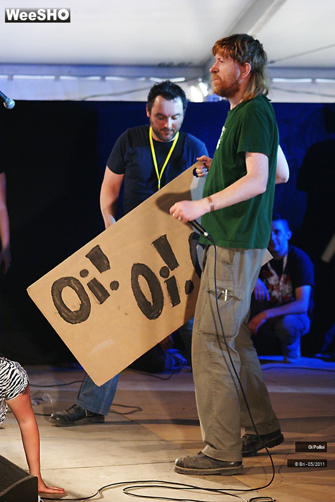 5/33 photos du spectacle Oi Polloi