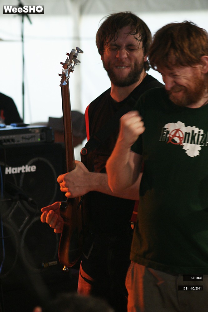 9/33 photos du spectacle Oi Polloi