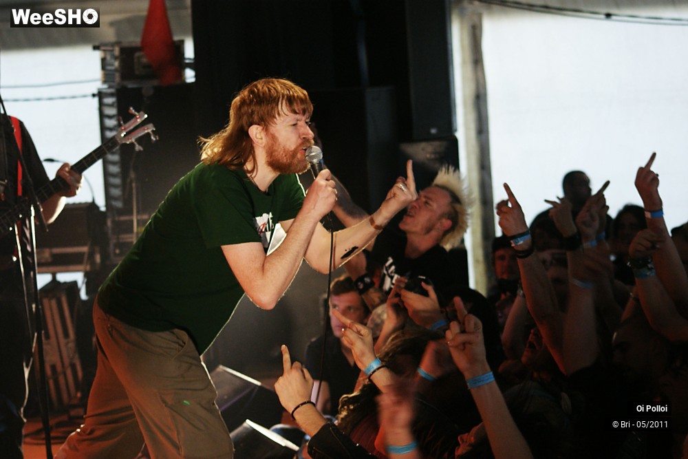 24/33 photos du spectacle Oi Polloi