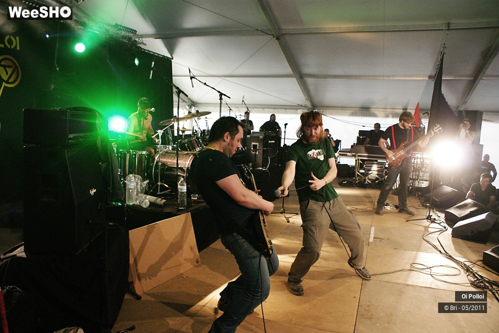 33/33 photos du spectacle Oi Polloi