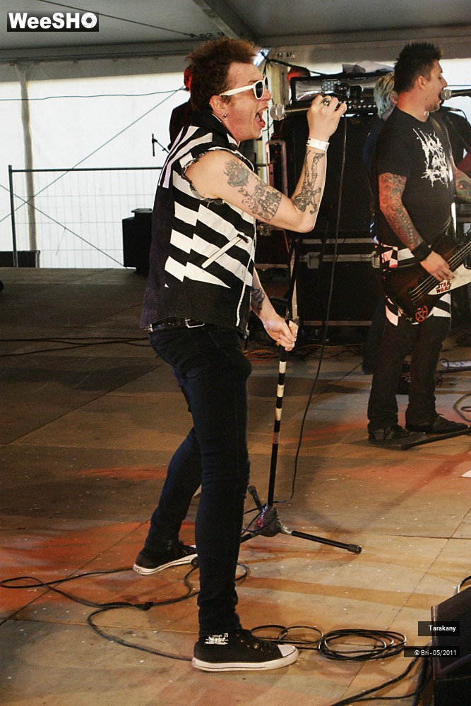 18/36 photos du spectacle Tarakany