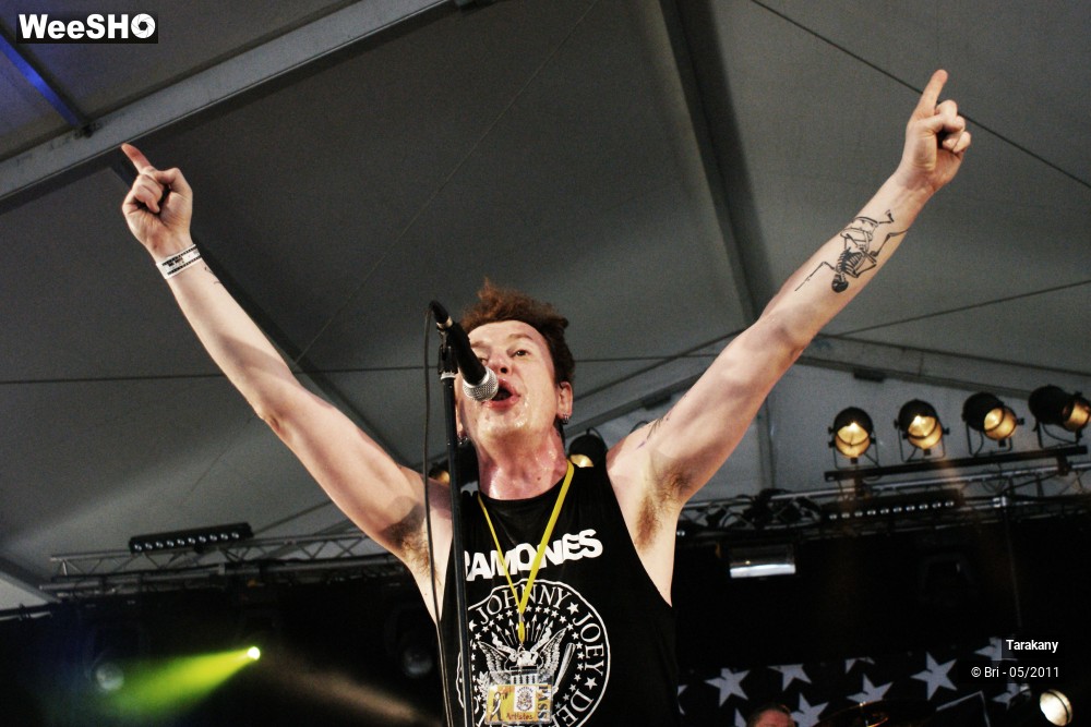 24/36 photos du spectacle Tarakany