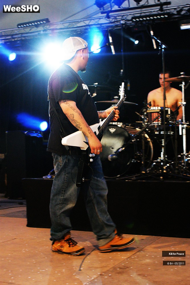 4/22 photos du spectacle Kill For Peace