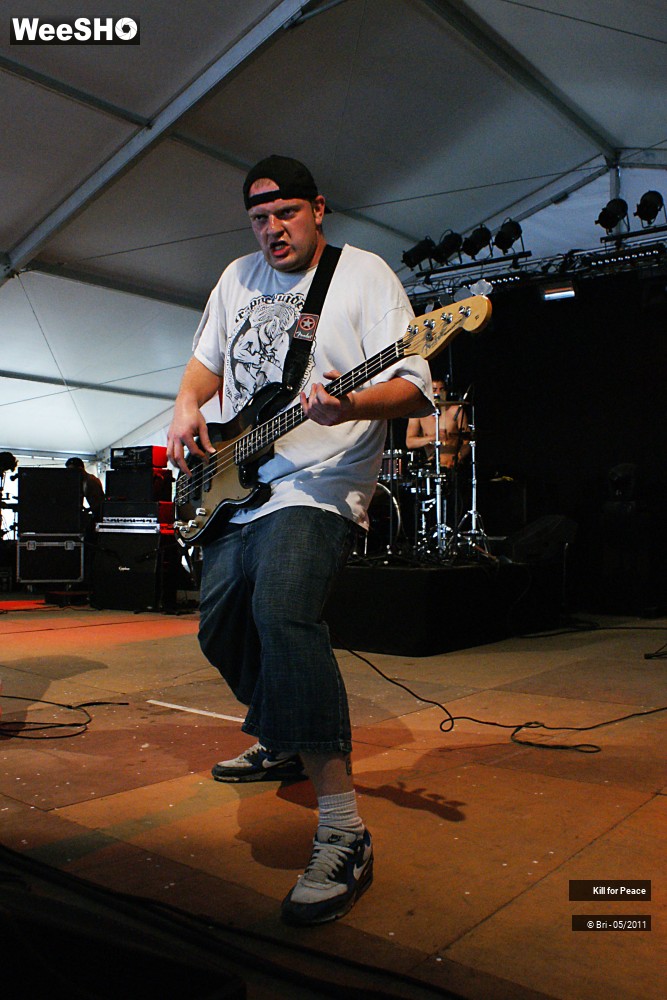 10/22 photos du spectacle Kill For Peace