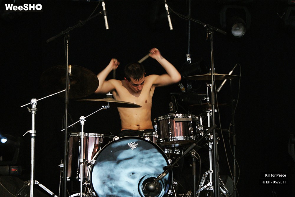 20/22 photos du spectacle Kill For Peace