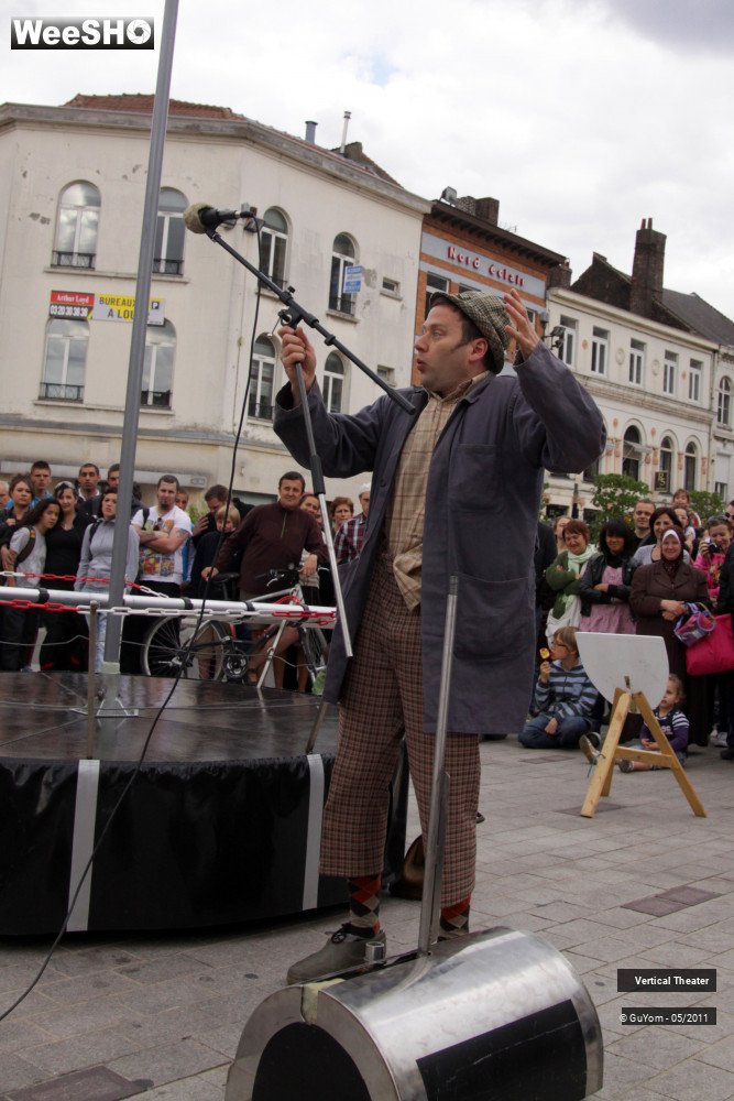 9/37 photos du spectacle Drunken Master