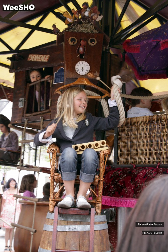 23/27 photos du spectacle Le Petit Manège