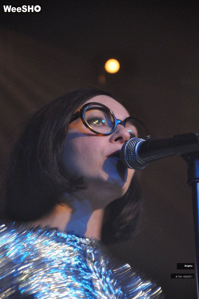 26/26 photos du spectacle Brigitte