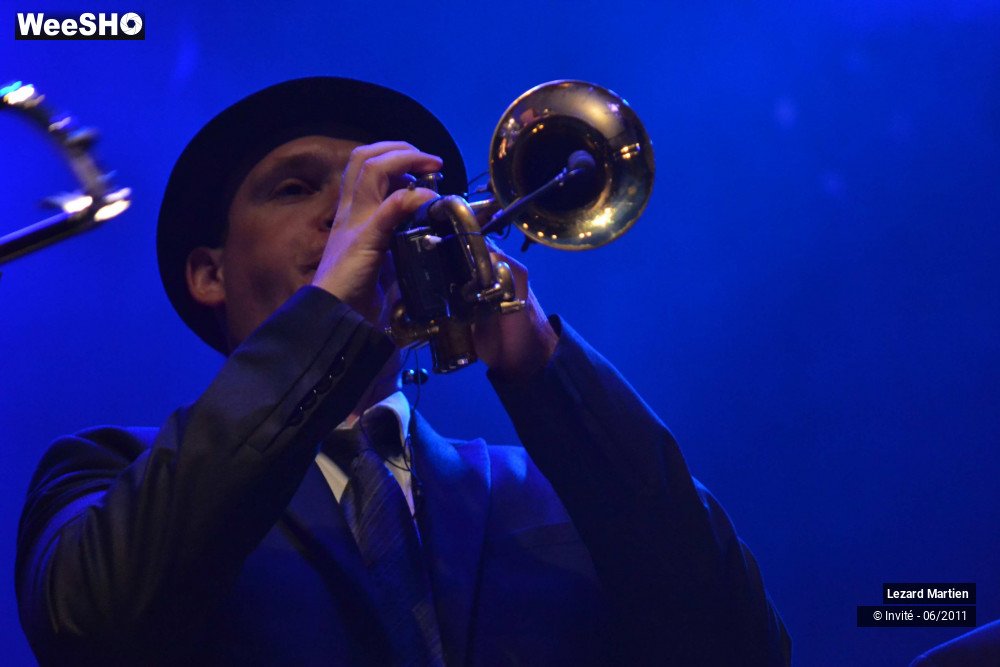 24/49 photos du spectacle Lezarmonic