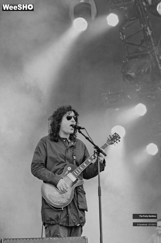 10/32 photos du spectacle The Pretty Reckless