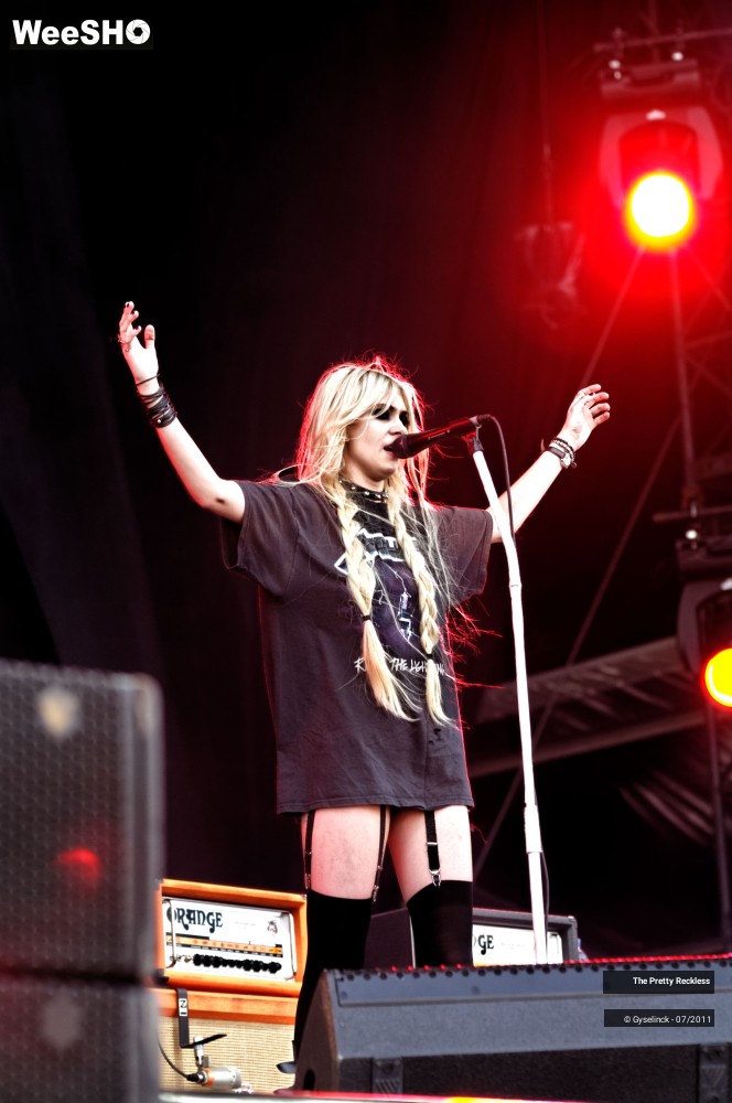 13/32 photos du spectacle The Pretty Reckless