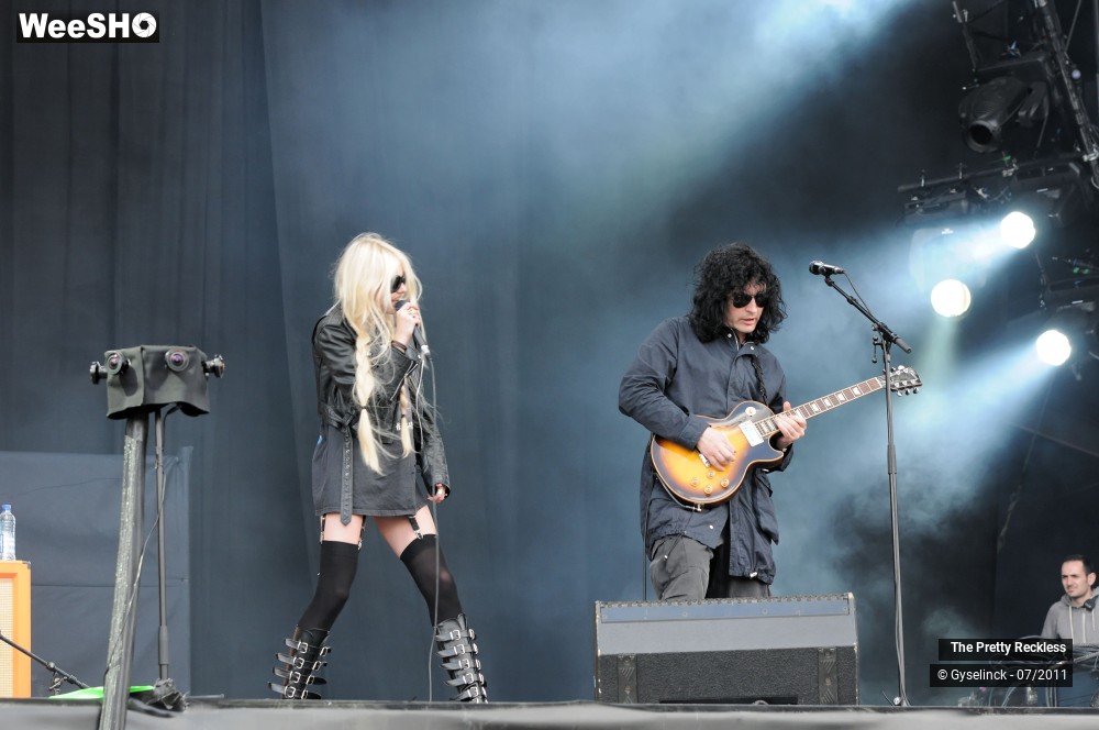 18/32 photos du spectacle The Pretty Reckless