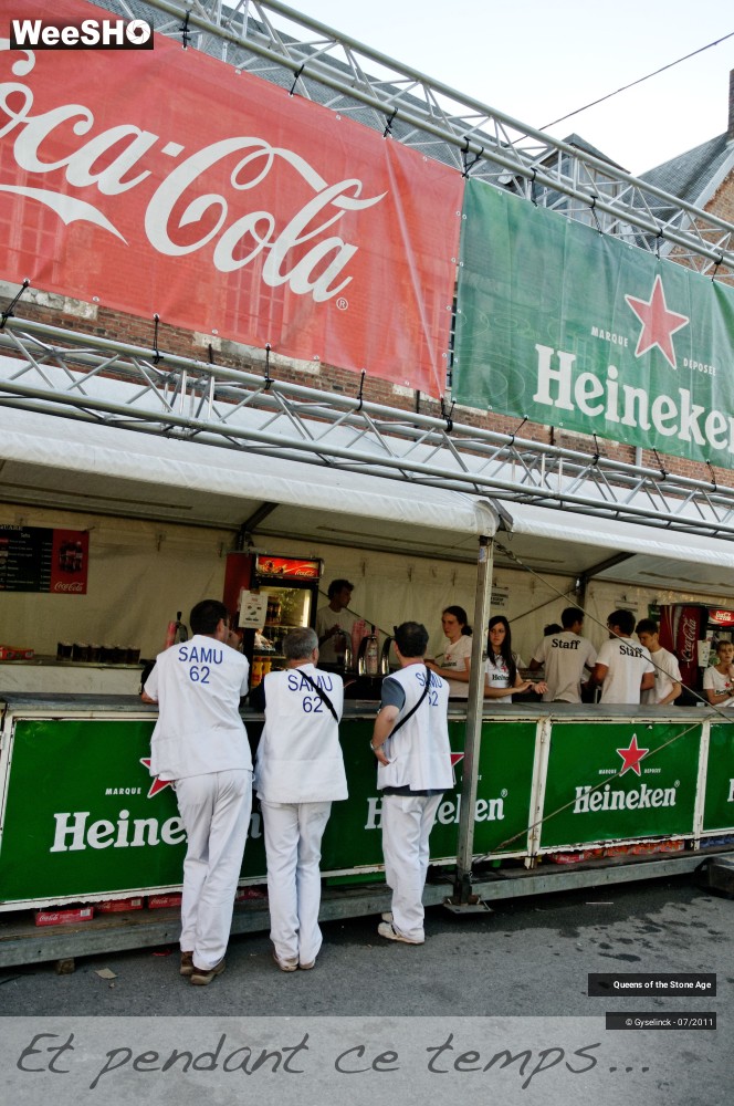 17/34 photos du spectacle Queens of the Stone Age