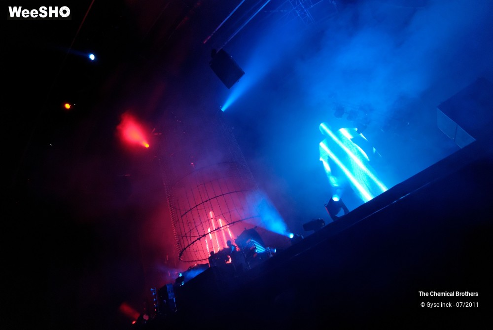 17/17 photos du spectacle The Chemical Brothers