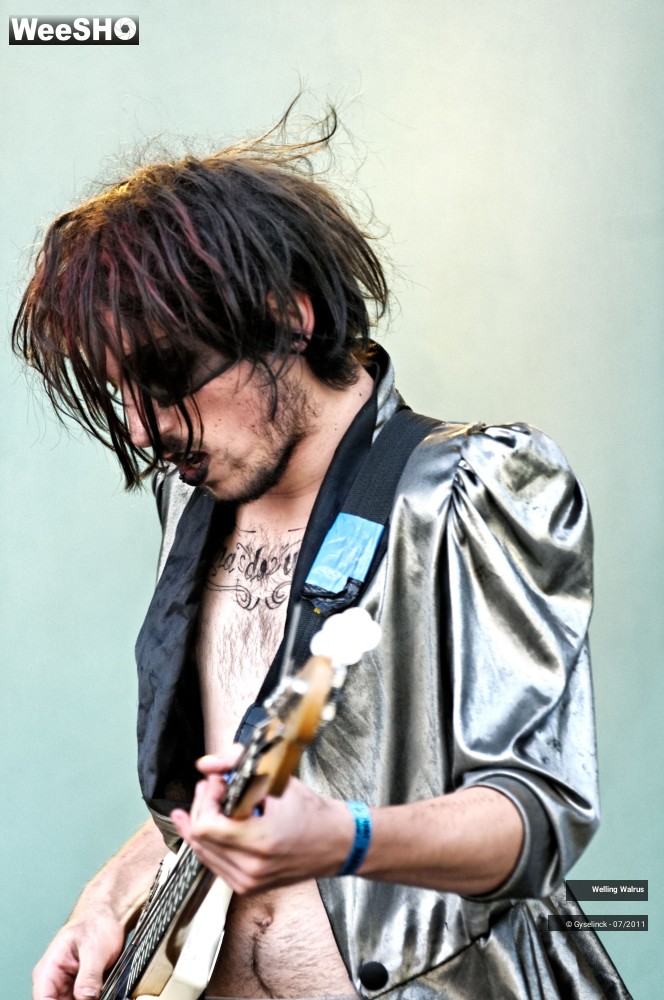 4/28 photos du spectacle Welling Walrus