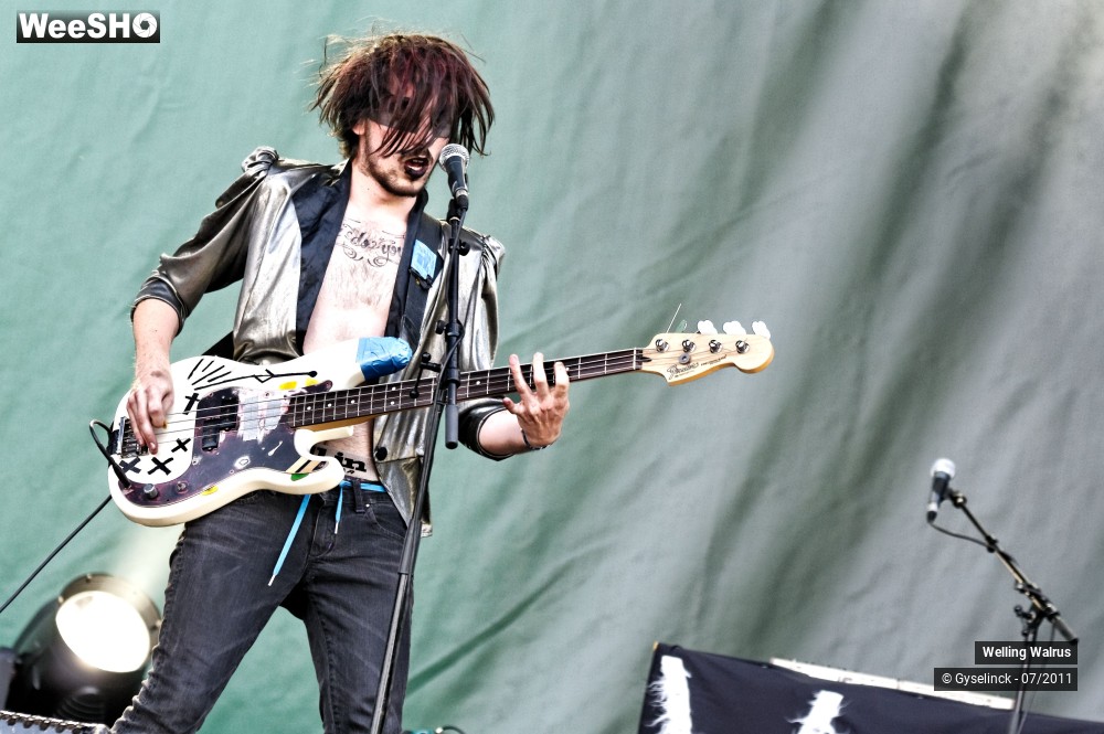 27/28 photos du spectacle Welling Walrus