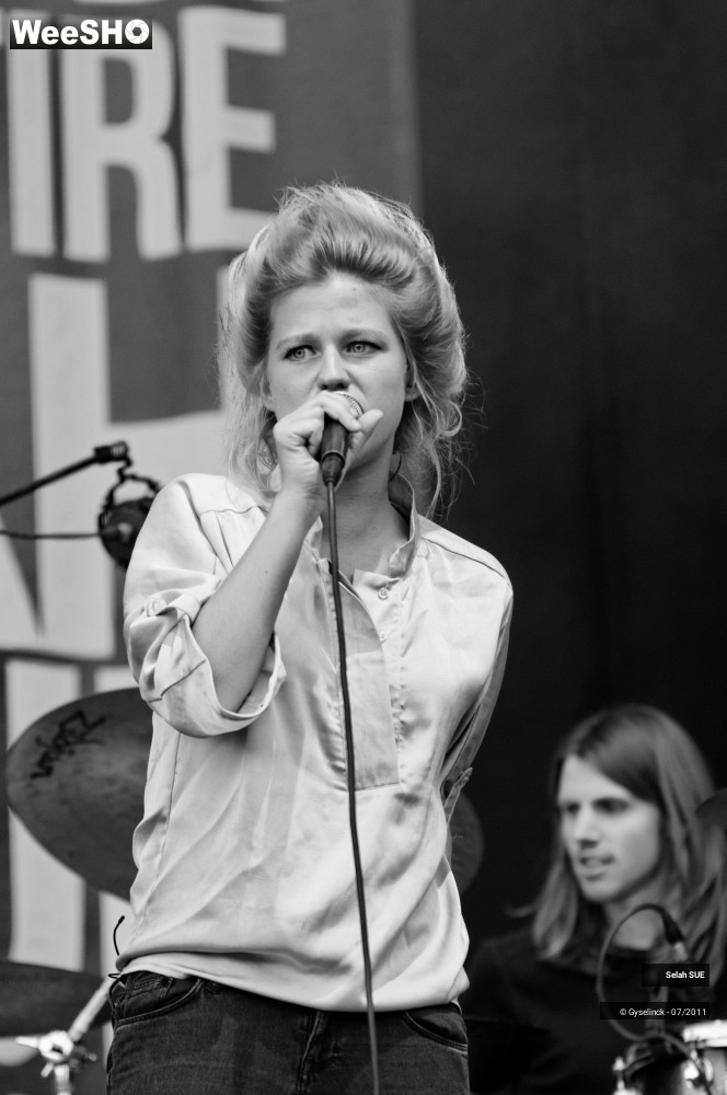 16/44 photos du spectacle Selah SUE