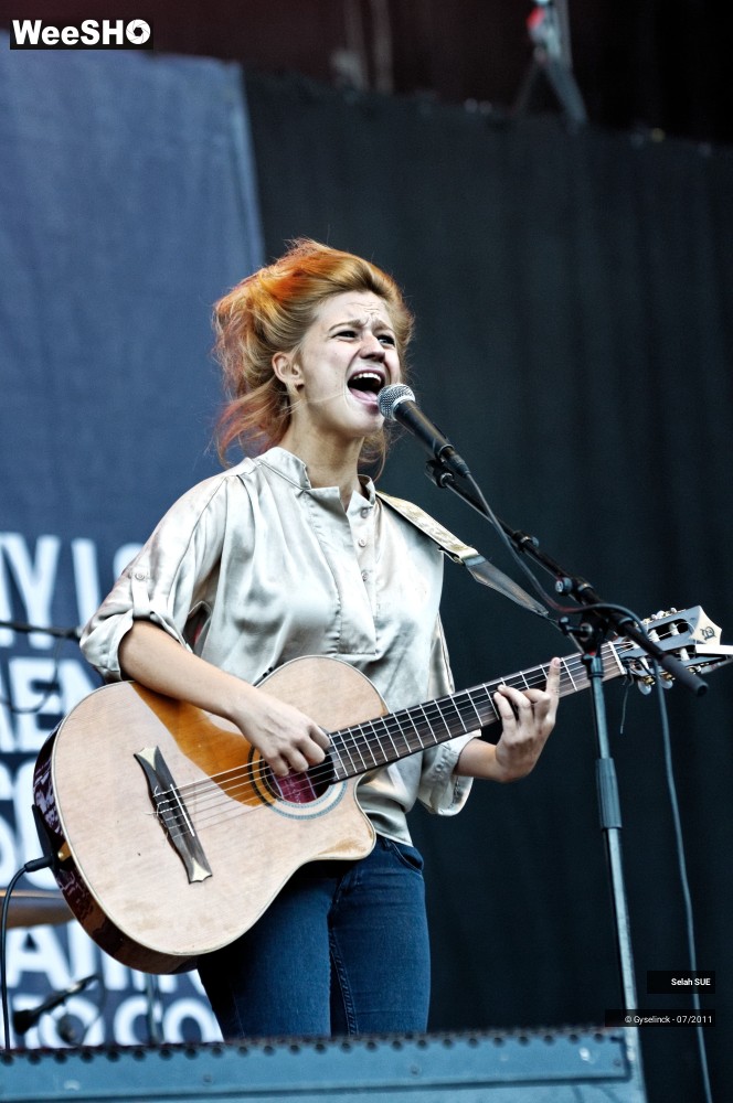 19/44 photos du spectacle Selah SUE