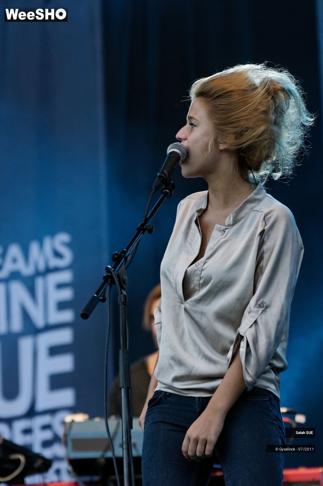 23/44 photos du spectacle Selah SUE