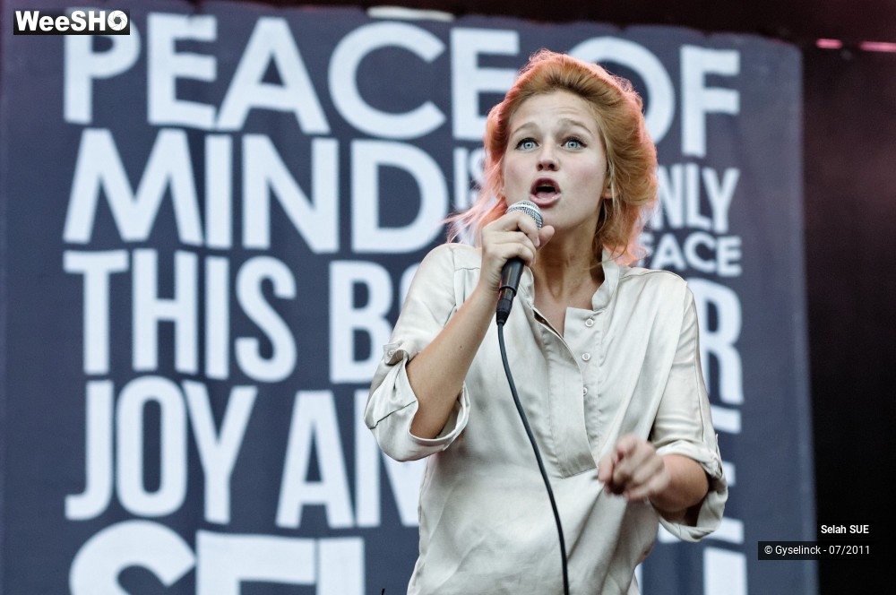 41/44 photos du spectacle Selah SUE