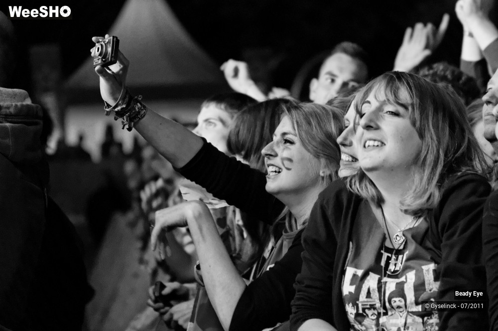 29/46 photos du spectacle Beady Eye