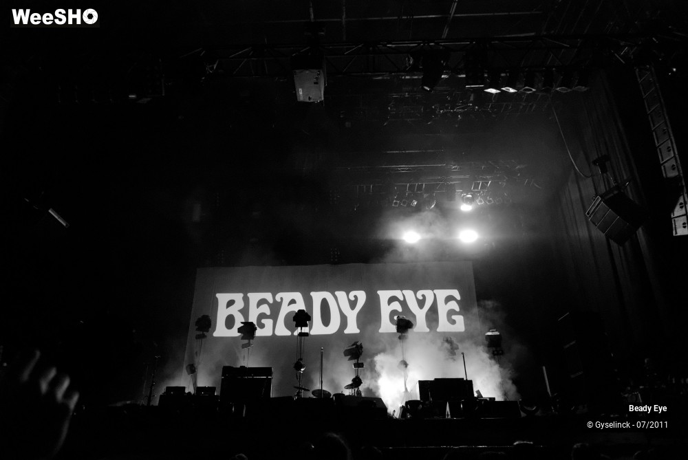 39/46 photos du spectacle Beady Eye