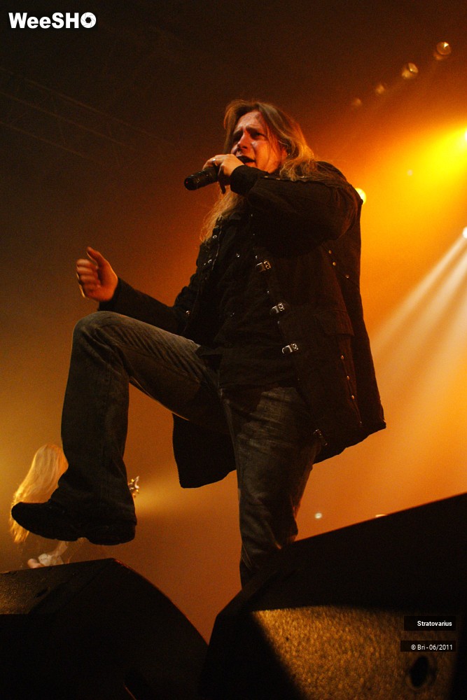 9/23 photos du spectacle Stratovarius