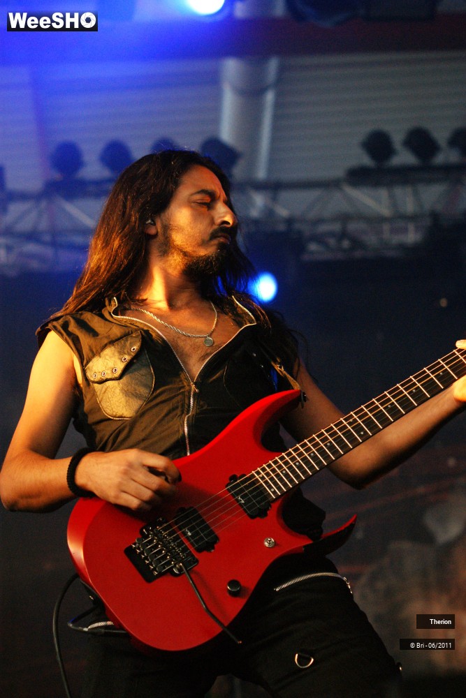 11/37 photos du spectacle Therion
