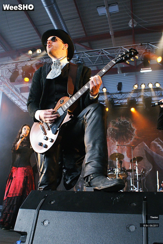 17/37 photos du spectacle Therion