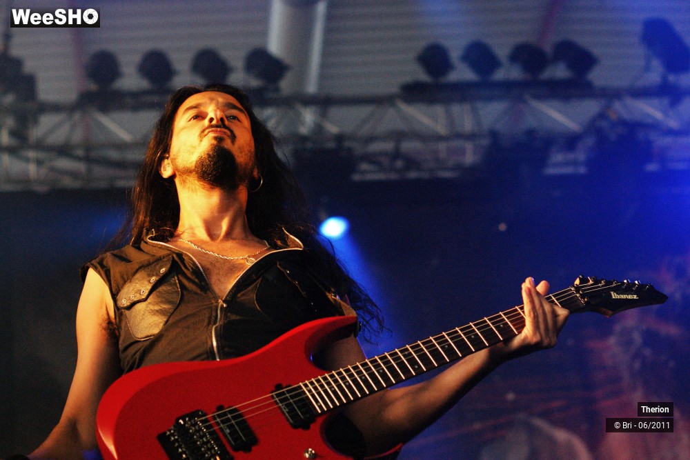 32/37 photos du spectacle Therion