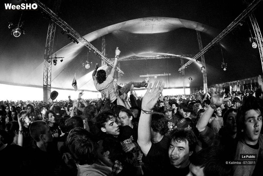 16/35 photos du spectacle Dour Ambiance Jour 3