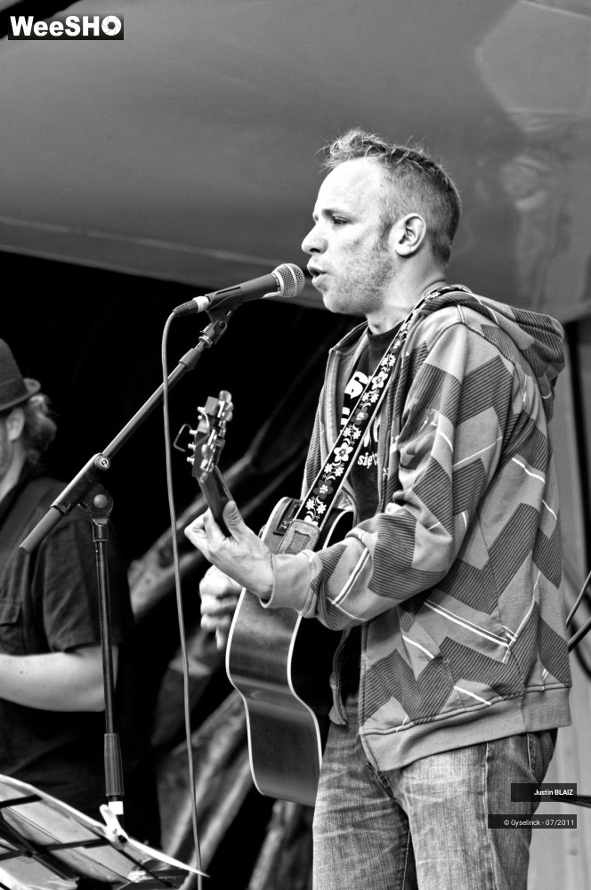 10/44 photos du spectacle Justin BLAIZ