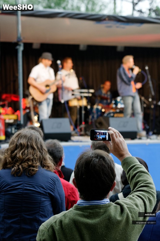 15/44 photos du spectacle Justin BLAIZ