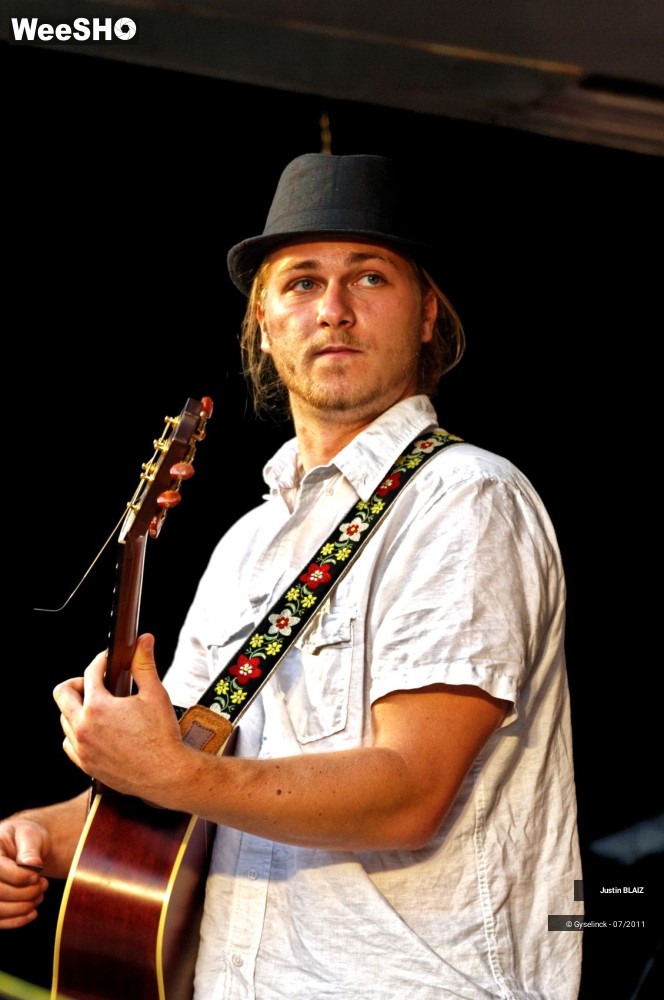 16/44 photos du spectacle Justin BLAIZ