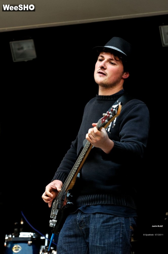 20/44 photos du spectacle Justin BLAIZ