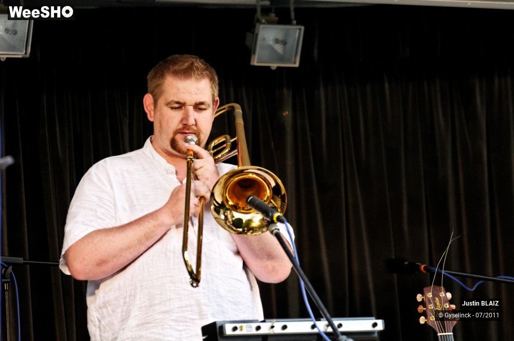 30/44 photos du spectacle Justin BLAIZ