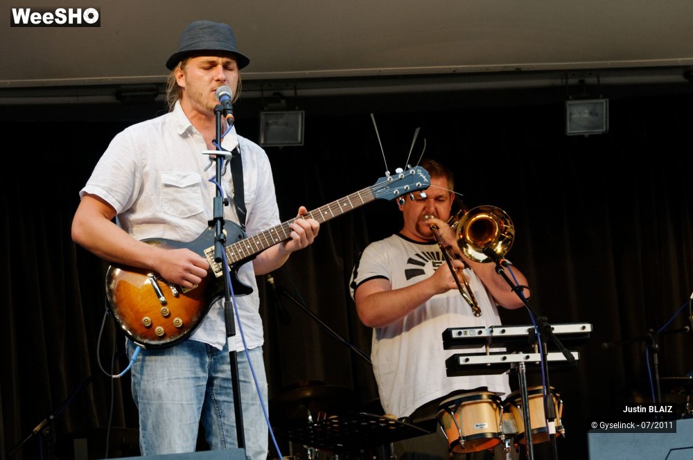 37/44 photos du spectacle Justin BLAIZ