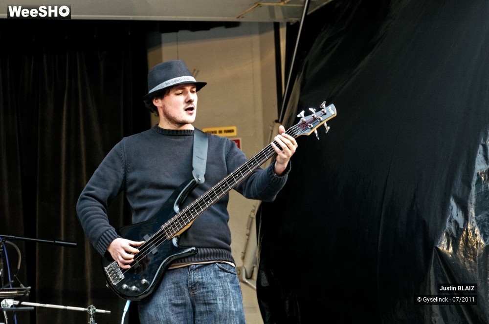 41/44 photos du spectacle Justin BLAIZ