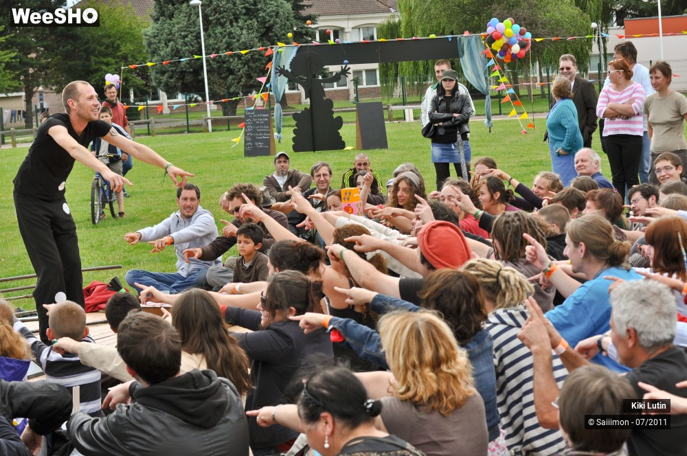 19/36 photos du spectacle Slam et des balles 