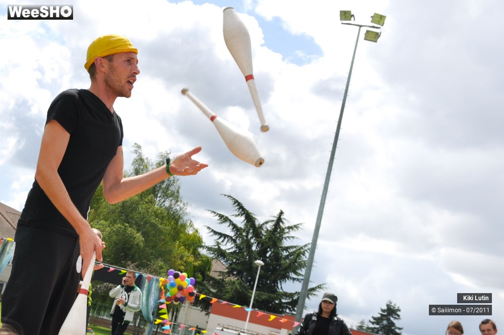 35/36 photos du spectacle Slam et des balles 