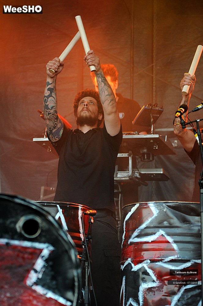 19/45 photos du spectacle Les Tambours du Bronx