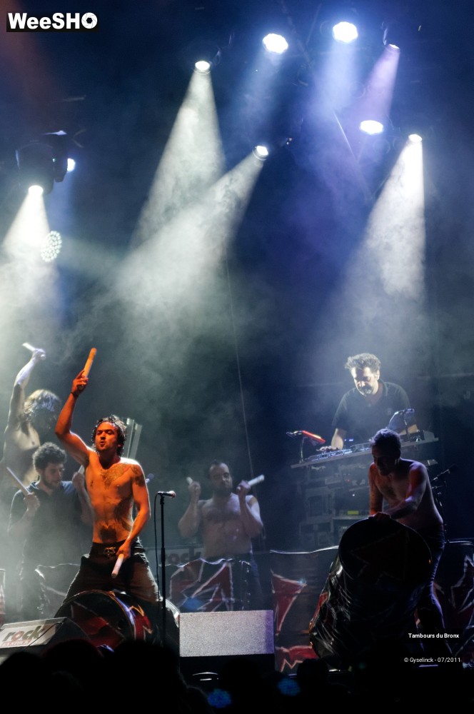 22/45 photos du spectacle Les Tambours du Bronx