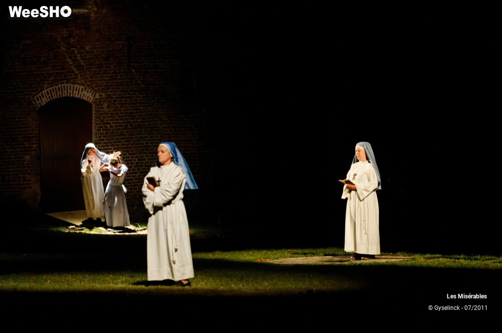 50/50 photos du spectacle Les misérables - Générale